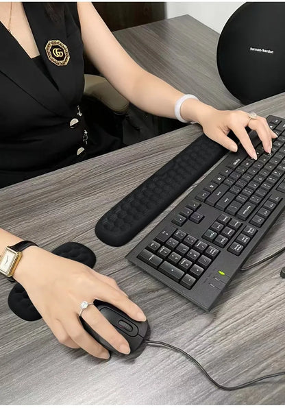 ComfortPad - Cloudy Keyboard Pad